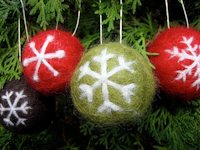 felt cafe Felted Snowflake Ornament